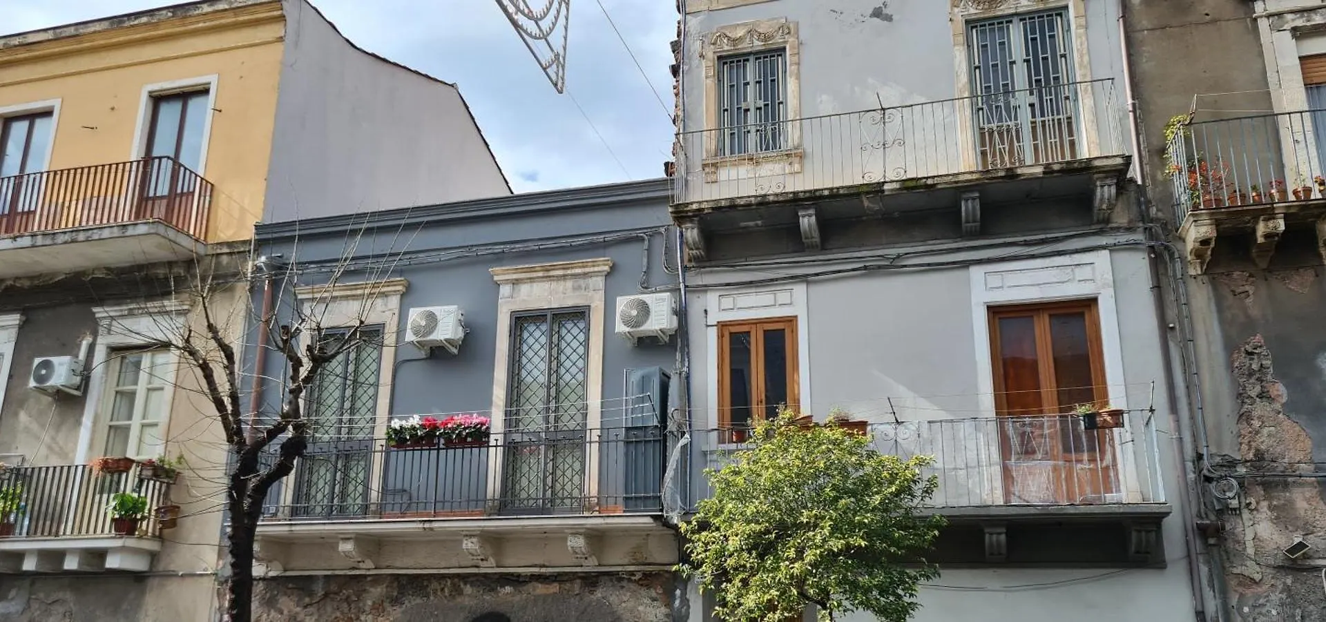La Corte Fiorita Catania Holiday home